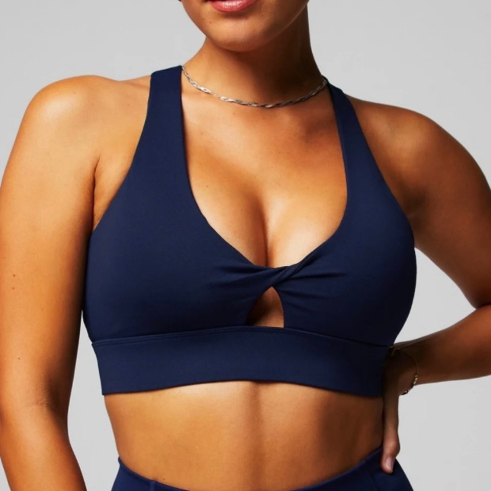 Fabletics Oasis Twist Medium Impact Sports Bra Deep Navy Medium